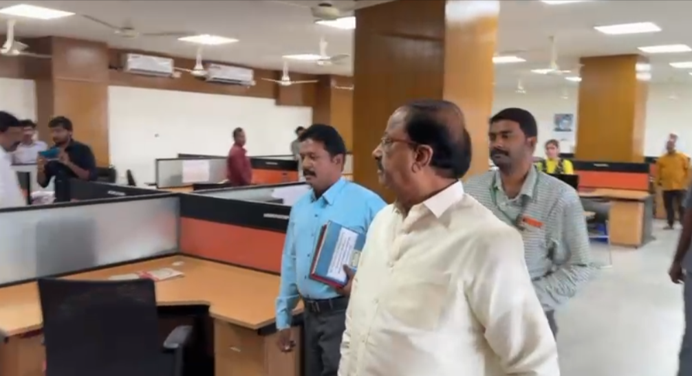 MINISTER TUMMALA