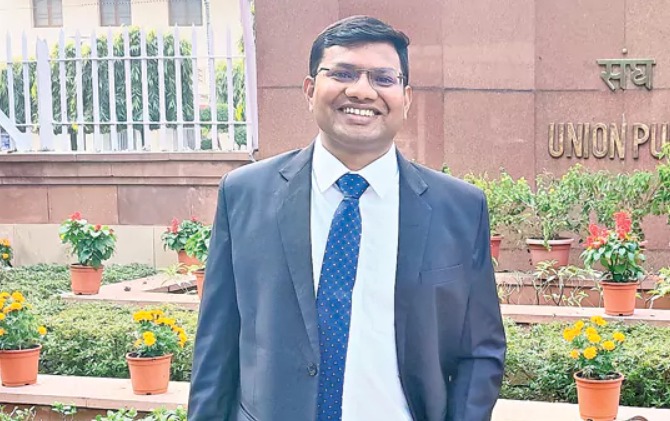 GROUP ONE PRAVEEN KUMAR